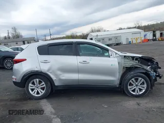 2018 Kia Sportage LX with VIN KNDPMCAC4J7437926, listed as a IAAI auction lot 41968696 with 139,304 mi miles. Bid and sale history available at carsss.com. Image 13.