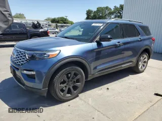 2020 Ford Explorer Platinum z VIN 1FM5K8HC7LGB53723, wystawiony jako Copart lot #55531435 z przebiegiem 51 989 mil mil oraz Szkoda całkowita • Salvage title. Historia ofert i sprzedaży dostępna na DreamBid. Obrazek 1.