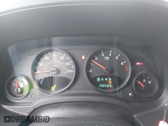 2013 Jeep Patriot Sport with VIN 1C4NJPBA6DD272701, listed as a IAAI auction lot 42014123 with 190,509 mi miles. Bid and sale history available at carsss.com. Image 7.