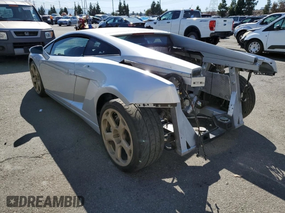 2004 Lamborghini Gallardo z VIN ZHWGU11M94LA01754, wystawiony jako Copart lot #67935984 z przebiegiem 17 188 mil mil oraz Szkody całkowita. Historia ofert i sprzedaży dostępna na DreamBid. Obrazek 2.