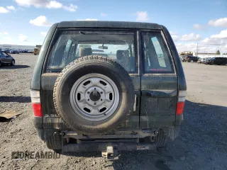 2001 Isuzu Trooper S z VIN JACDJ58XX17J02121, wystawiony jako Copart lot #77664704 z przebiegiem 148 752 mil mil oraz Szkody całkowita. Historia ofert i sprzedaży dostępna na DreamBid. Obrazek 6.