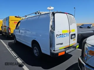2012 Chevrolet Express Cargo z VIN 1GCWGFCA8C1179156, wystawiony jako IAAI lot #42619582 z przebiegiem 168 910 mil mil oraz . Historia ofert i sprzedaży dostępna na DreamBid. Obrazek 3.
