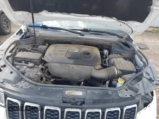 2018 Jeep Grand Cherokee Altitude with VIN 1C4RJEAGXJC171254, listed as a IAAI auction lot 42192395 with 210,890 mi miles and . Bid and sale history available at DreamBid. Image 10.