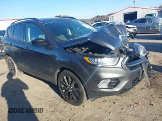 2019 Ford Escape SE z VIN 1FMCU0GD4KUA91551, wystawiony jako IAAI lot #41590151 z przebiegiem Nie podano mil oraz . Historia ofert i sprzedaży dostępna na DreamBid. Obrazek 1.