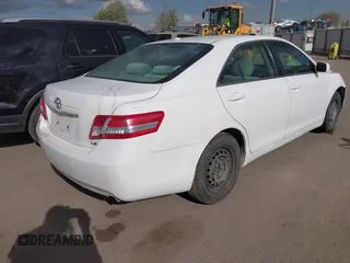 2011 Toyota Camry LE with VIN 4T4BF3EK3BR145307, listed as a IAAI auction lot 41900481 with 314,631 mi miles. Bid and sale history available at carsss.com. Image 4.