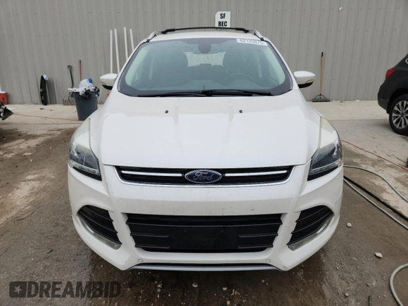 2013 Ford Escape Titanium with VIN 1FMCU0J98DUD76289, listed as a Copart auction lot 62125675 with 155,823 mi miles and Non repairable. Bid and sale history available at DreamBid. Image 5.