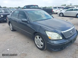 2004 Lexus LS 430 with VIN JTHBN36F940151530, listed as a IAAI auction lot 42124508 with 230,175 mi miles. Bid and sale history available at carsss.com. Image 1.