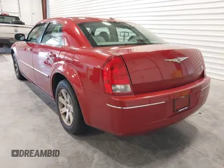 2007 Chrysler 300 Touring with VIN 2C3KA53G57H835209, listed as a IAAI auction lot 42173632 with 115,284 mi miles and . Bid and sale history available at DreamBid. Image 3.