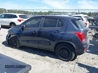 2018 Chevrolet Trax LS with VIN 3GNCJKSB9JL150575, listed as a IAAI auction lot 41693776 with 71,483 mi miles. Bid and sale history available at carsss.com. Image 14.