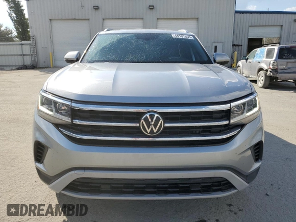 2022 Volkswagen Atlas SE with VIN 1V2LC2CAXNC201218, listed as a Copart auction lot 44107505 with 63,897 mi miles and Salvage title. Bid and sale history available at DreamBid. Image 5.