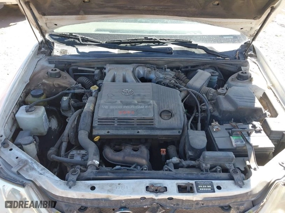2001 Toyota Avalon XL w/Bucket Seats with VIN 4T1BF28B01U181082, listed as a IAAI auction lot 41855488 with 225,364 mi miles. Bid and sale history available at carsss.com. Image 10.