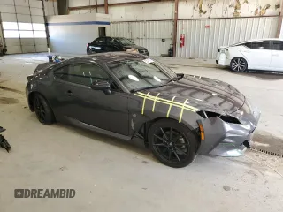 2023 Toyota 86 Premium z VIN JF1ZNBF18P8763745, wystawiony jako Copart lot #55477555 z przebiegiem 45 477 mil mil oraz Szkoda całkowita • Salvage title. Historia ofert i sprzedaży dostępna na DreamBid. Obrazek 4.