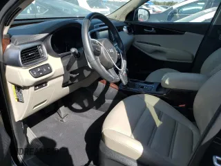 2018 Kia Sorento EX with VIN 5XYPH4A58JG374036, listed as a Copart auction lot 77337694 with 16,795 mi miles and Non Repairable. Bid and sale history available at DreamBid. Image 7.