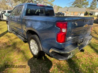 2024 Chevrolet Silverado 1500 with VIN 3GCUDGEL2RG257638, listed as a Copart auction lot 49019625 with 3,277 mi miles and Clean Title. Bid and sale history available at DreamBid. Image 3.