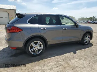 2012 Porsche Cayenne S с VIN WP1AB2A23CLA44604, выставлен на аукционе Copart как лот 58146455 с пробегом 370 299 миль миль и Списание • Salvage title. История ставок и продаж доступна на DreamBid. Изображение 3.