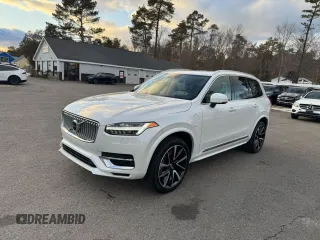 2021 Volvo XC90 Inscription Expression with VIN YV4BR00K1M1750228, listed as a Copart auction lot 48666515 with 105,503 mi miles and Clean Title. Bid and sale history available at carsss.com. Image 1.