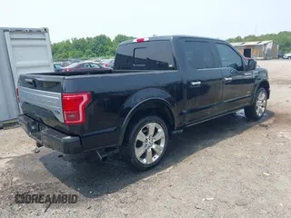 2017 Ford F-150 XL z VIN 1FTEW1EG8HFA18688, wystawiony jako IAAI lot #42385707 z przebiegiem 125 842 mil mil oraz . Historia ofert i sprzedaży dostępna na DreamBid. Obrazek 4.