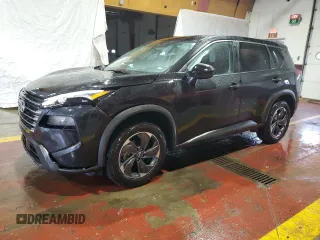 2024 Nissan Rogue SV z VIN 5N1BT3BA6RC710535, wystawiony jako Copart lot #57270375 z przebiegiem 29 196 mil mil oraz Szkoda całkowita • Salvage title. Historia ofert i sprzedaży dostępna na DreamBid. Obrazek 1.
