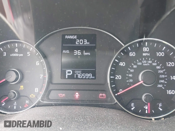 2015 Kia Forte LX with VIN KNAFX4A69F5427203, listed as a IAAI auction lot 41961590 with 176,599 mi miles. Bid and sale history available at carsss.com. Image 7.