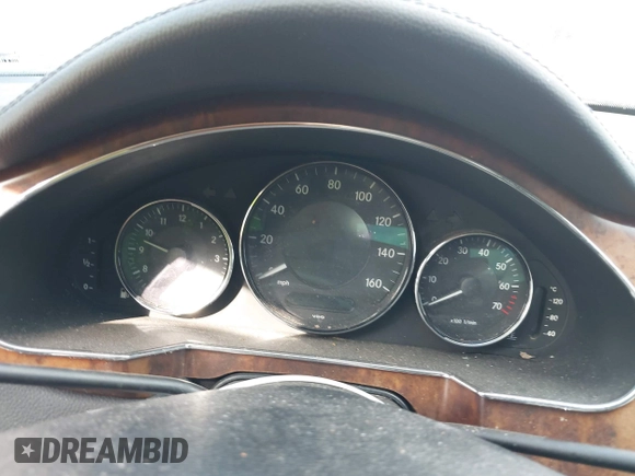2006 Mercedes-Benz CLS 500 with VIN WDDDJ75X76A035513, listed as a IAAI auction lot 42426134 with Not provided miles and . Bid and sale history available at DreamBid. Image 7.