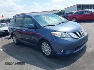 2016 Toyota Sienna Limited z VIN 5TDDK3DC1GS137831, wystawiony jako IAAI lot #42286909 z przebiegiem 151 904 mil mil oraz . Historia ofert i sprzedaży dostępna na DreamBid. Obrazek 1.