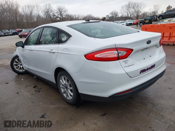 2015 Ford Fusion S with VIN 3FA6P0G70FR219905, listed as a IAAI auction lot 41228828 with 62,030 mi miles and . Bid and sale history available at carsss.com. Image 3.