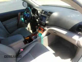 2009 Toyota Highlander Limited с VIN JTEES42AX92114288, выставлен на аукционе IAAI как лот 42508486 с пробегом 137 506 миль миль и . История ставок и продаж доступна на DreamBid. Изображение 5.
