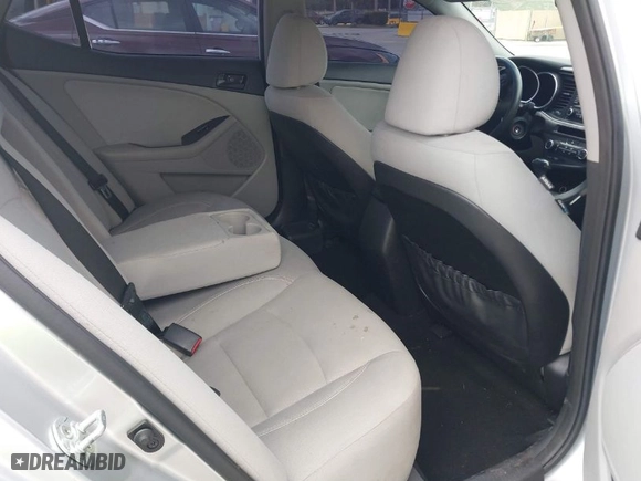 2015 Kia Optima LX with VIN 5XXGM4A7XFG452440, listed as a IAAI auction lot 41917552 with 68,470 mi miles. Bid and sale history available at carsss.com. Image 8.