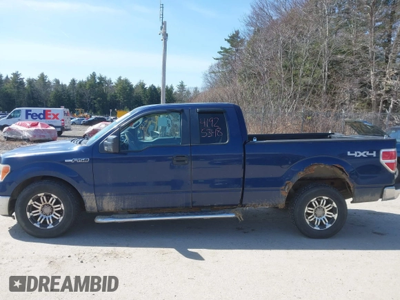 2009 Ford F-150 STX with VIN 1FTRX14889KB49041, listed as a IAAI auction lot 41925348 with 105,253 mi miles. Bid and sale history available at carsss.com. Image 12.