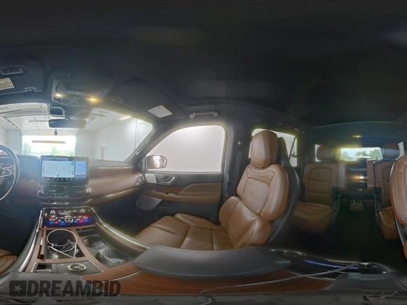 2022 Lincoln Navigator Reserve with VIN 5LMJJ2LT1NEL15170, listed as a IAAI auction lot 42832728 with 45,470 mi miles and . Bid and sale history available at DreamBid. Image 7.