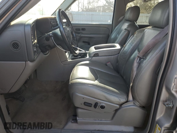 2006 GMC Yukon XL SLT with VIN 1GKEC16Z66J125150, listed as a Copart auction lot 88676205 with 211,564 mi miles and Salvage Title. Bid and sale history available at carsss.com. Image 7.