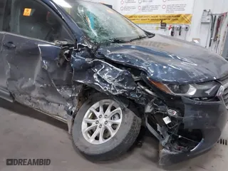 2019 Chevrolet Equinox LT with VIN 3GNAXUEVXKL162954, listed as a IAAI auction lot 41711665 with 94,397 mi miles. Bid and sale history available at carsss.com. Image 6.