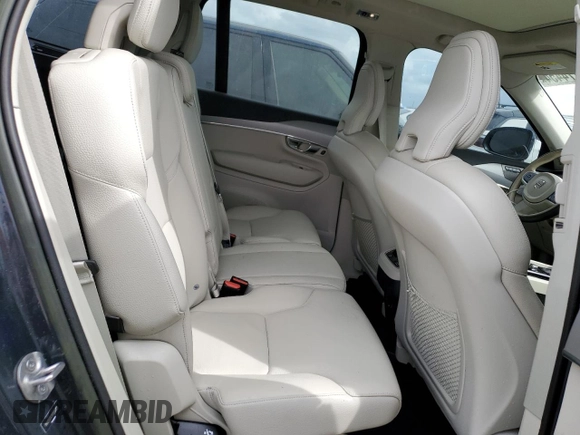 2022 Volvo XC90 Momentum with VIN YV4102CK3N1866321, listed as a Copart auction lot 75174454 with 11,465 mi miles and Non Repairable. Bid and sale history available at DreamBid. Image 11.