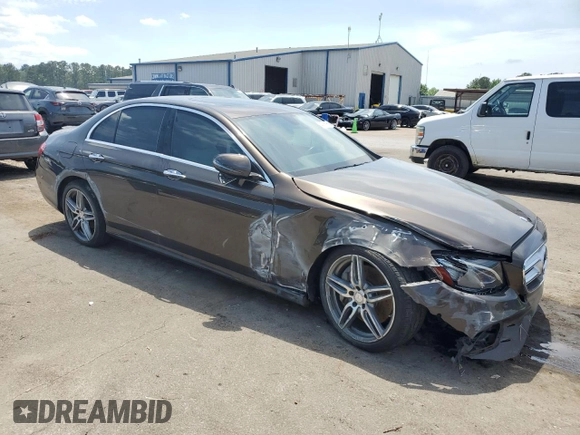 2017 Mercedes-Benz E 300 Luxury with VIN WDDZF4JB0HA108711, listed as a Copart auction lot 54736325 with 79,932 mi miles and Salvage title. Bid and sale history available at DreamBid. Image 4.