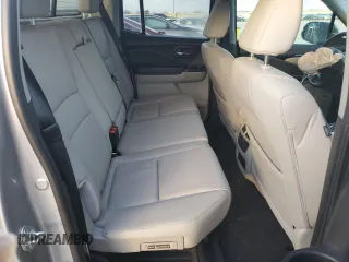 2017 Honda Ridgeline RTL-E z VIN 5FPYK3F72HB039695, wystawiony jako Copart lot #48750495 z przebiegiem 123 910 mil mil oraz Szkoda całkowita • Salvage title. Historia ofert i sprzedaży dostępna na DreamBid. Obrazek 11.