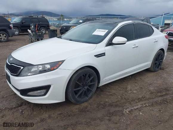 2013 Kia Optima SX w/Limited Pkg with VIN 5XXGR4A62DG249628, listed as a IAAI auction lot 41899068 with 125,947 mi miles. Bid and sale history available at carsss.com. Image 2.