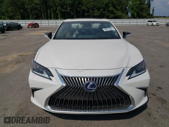 2021 Lexus ES with VIN 58ADA1C19MU007248, listed as a Copart auction lot 68915504 with 47,154 mi miles and Salvage Title. Bid and sale history available at carsss.com. Image 5.