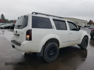 2008 Nissan Pathfinder LE with VIN 5N1BR18B98C611824, listed as a Copart auction lot 78617774 with 197,116 mi miles and Salvage Title. Bid and sale history available at carsss.com. Image 3.