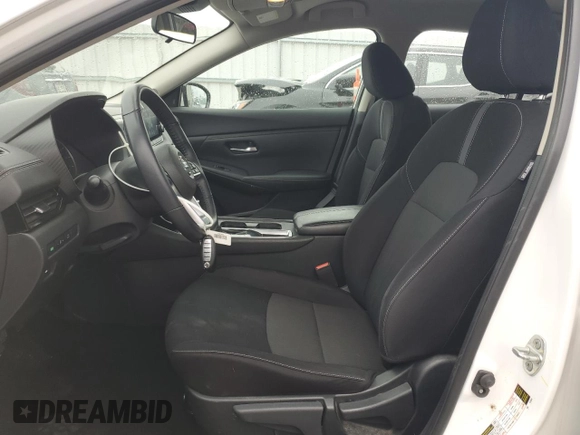 2020 Nissan Sentra SV z VIN 3N1AB8CV1LY260926, wystawiony jako Copart lot #60739035 z przebiegiem 93 580 mil mil oraz Szkoda całkowita • Salvage title. Historia ofert i sprzedaży dostępna na DreamBid. Obrazek 7.