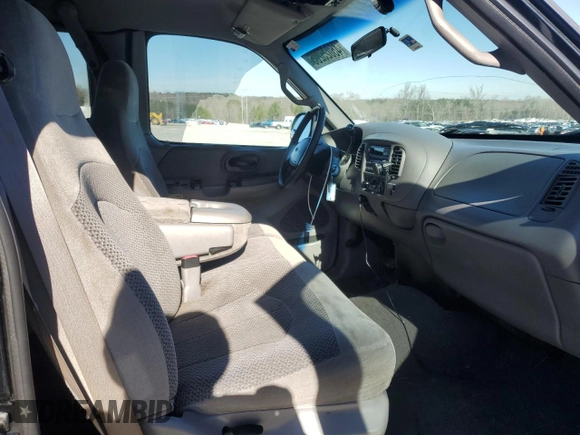 2000 Ford F-150 XL with VIN 2FTRX17W0YCA16836, listed as a Copart auction lot 45025205 with 0 mi miles and Salvage Title. Bid and sale history available at carsss.com. Image 10.