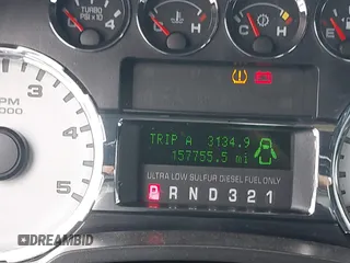 2008 Ford F-250 XL с VIN 1FTSX21R78EC45325, выставлен на аукционе IAAI как лот 42511545 с пробегом 157 755 миль миль и . История ставок и продаж доступна на DreamBid. Изображение 16.