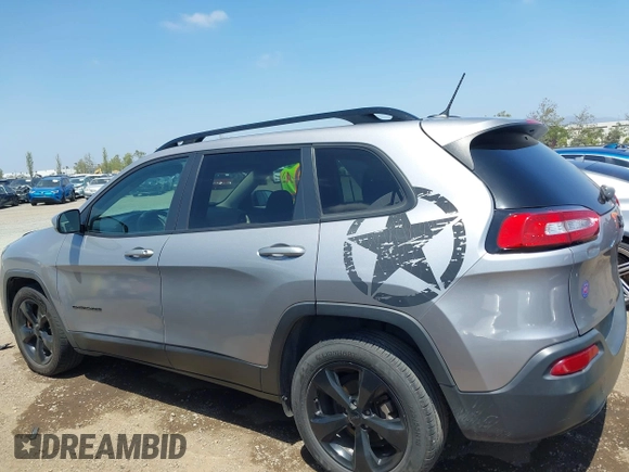 2018 Jeep Cherokee Latitude с VIN 1C4PJLCB9JD556540, выставлен на аукционе IAAI как лот 42282672 с пробегом 241 951 миль миль и . История ставок и продаж доступна на DreamBid. Изображение 14.