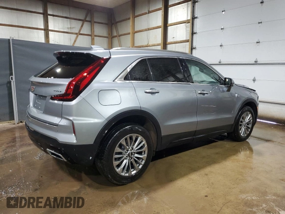 2024 Cadillac XT4 FWD Premium Luxury with VIN 1GYFZCR48RF141684, listed as a Copart auction lot 47552185 with 26,958 mi miles and Clean title. Bid and sale history available at DreamBid. Image 3.