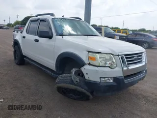 2008 Ford Explorer Sport Trac XLT with VIN 1FMEU31E28UB16354, listed as a IAAI auction lot 42216513 with 221,556 mi miles and . Bid and sale history available at DreamBid. Image 1.