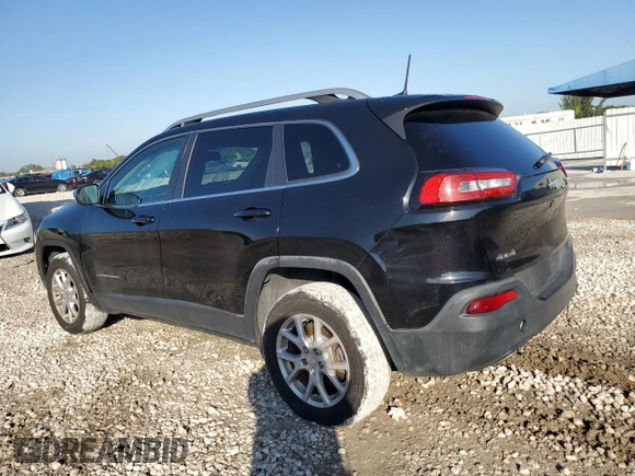 2018 Jeep Cherokee Latitude Tech Connect with VIN 1C4PJMCB9JD541087, listed as a Copart auction lot 86694734 with 124,072 mi miles and Non Repairable. Bid and sale history available at carsss.com. Image 2.