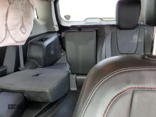 2017 Chevrolet Equinox Premier z VIN 2GNFLGEK5H6145209, wystawiony jako Copart lot #56056105 z przebiegiem Nie podano mil oraz Szkoda całkowita • Salvage title. Historia ofert i sprzedaży dostępna na DreamBid. Obrazek 10.