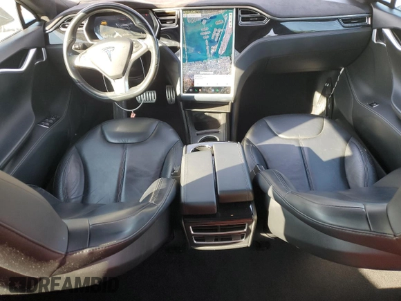 2014 Tesla Model S P85D with VIN 5YJSA1H28EFP66441, listed as a Copart auction lot 43846415 with 93,376 mi miles and Clean Title. Bid and sale history available at DreamBid. Image 8.