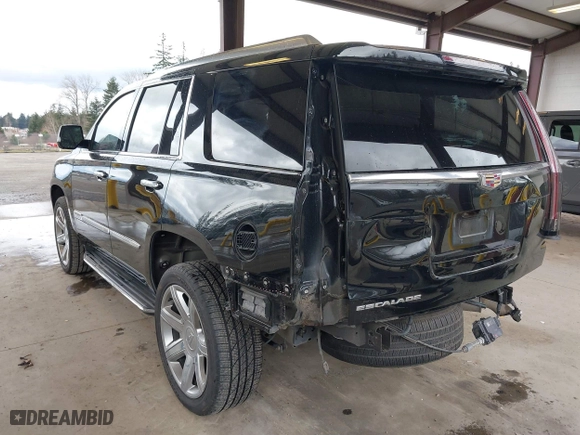 2019 Cadillac Escalade Premium Luxury with VIN 1GYS4CKJ7KR339349, listed as a IAAI auction lot 41706596 with 83,826 mi miles. Bid and sale history available at carsss.com. Image 3.