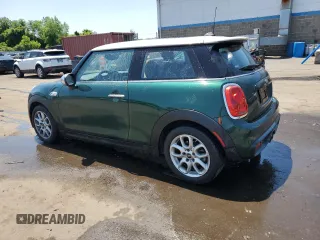 2017 MINI Hardtop Cooper S z VIN WMWXP7C57H3B93817, wystawiony jako Copart lot #59488135 z przebiegiem 68 596 mil mil oraz Szkoda całkowita • Salvage title. Historia ofert i sprzedaży dostępna na DreamBid. Obrazek 2.