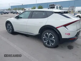 2022 Kia EV6 Wind with VIN KNDC34LA9N5043553, listed as a IAAI auction lot 41576789 with 133,401 mi miles and . Bid and sale history available at DreamBid. Image 3.